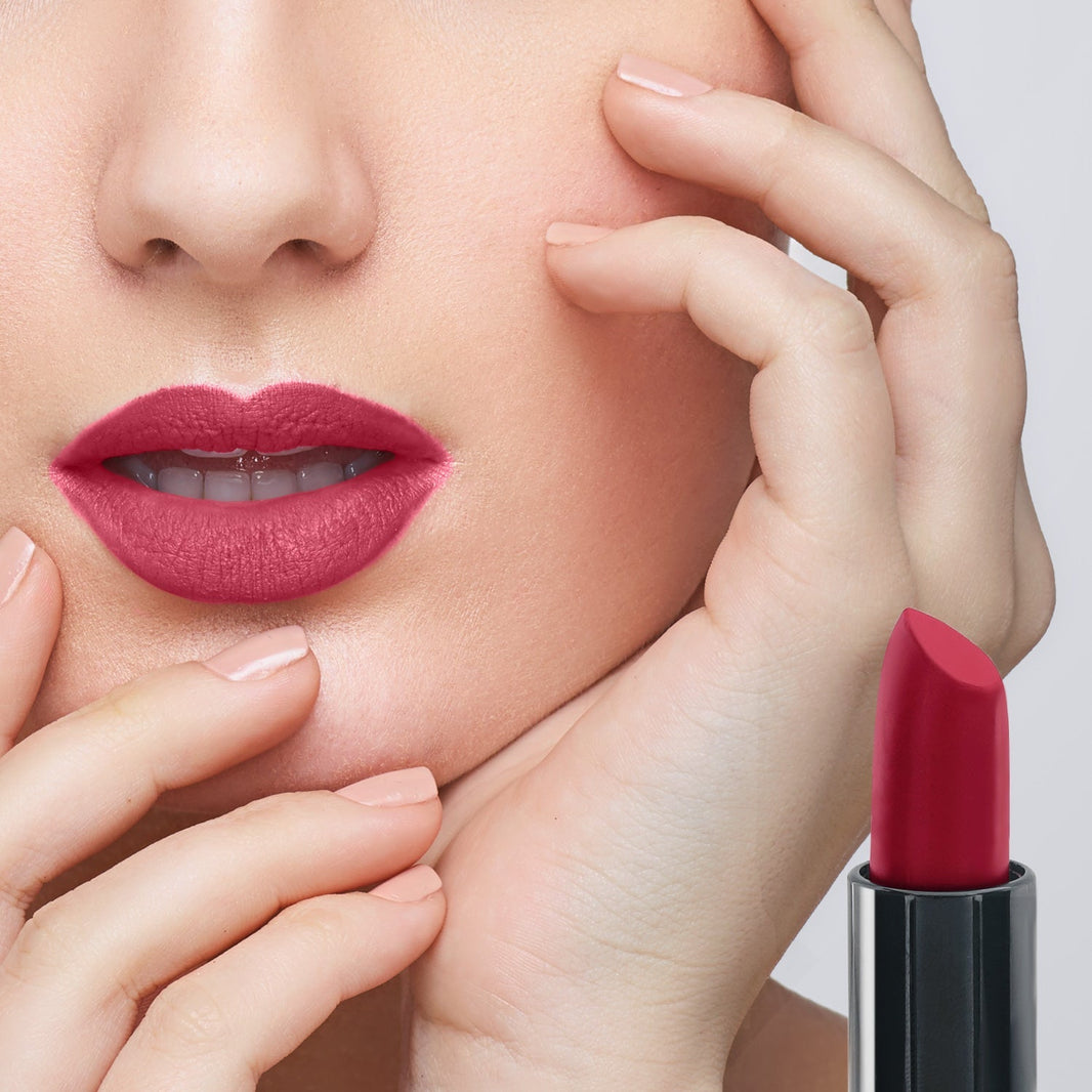 Matte Lipstick vs Moisturizing Lipstick: Which Is Better?